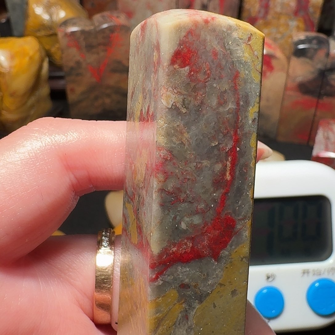 昌化鸡血石無*昌化鸡血石