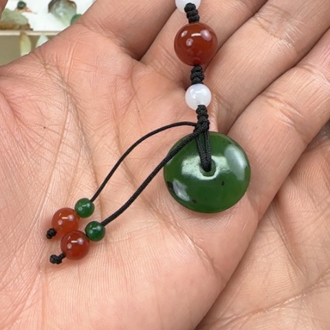 和田玉（碧玉）颈饰未镶嵌