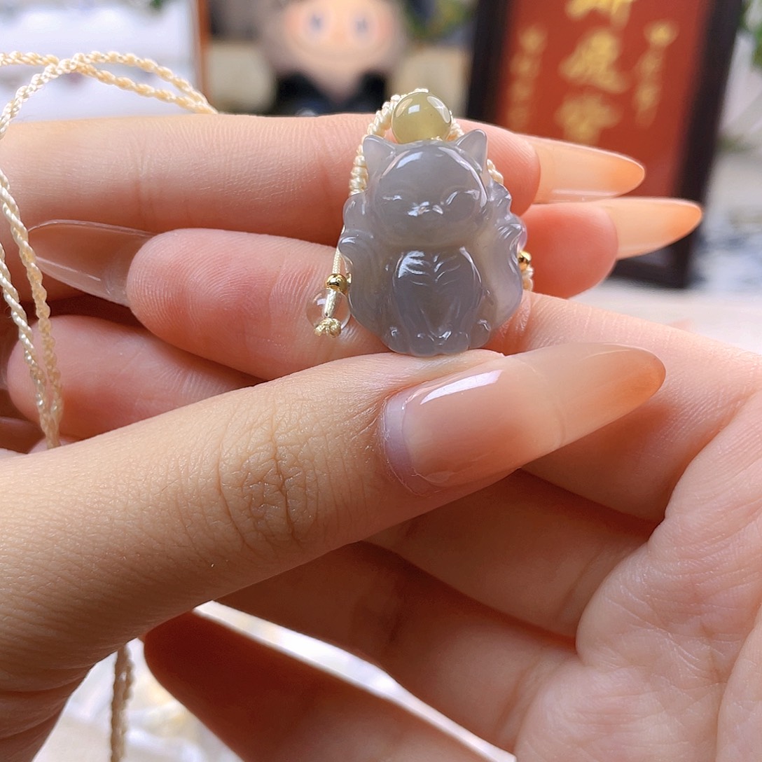 浮****吊坠(赠链)未镶嵌和田玉