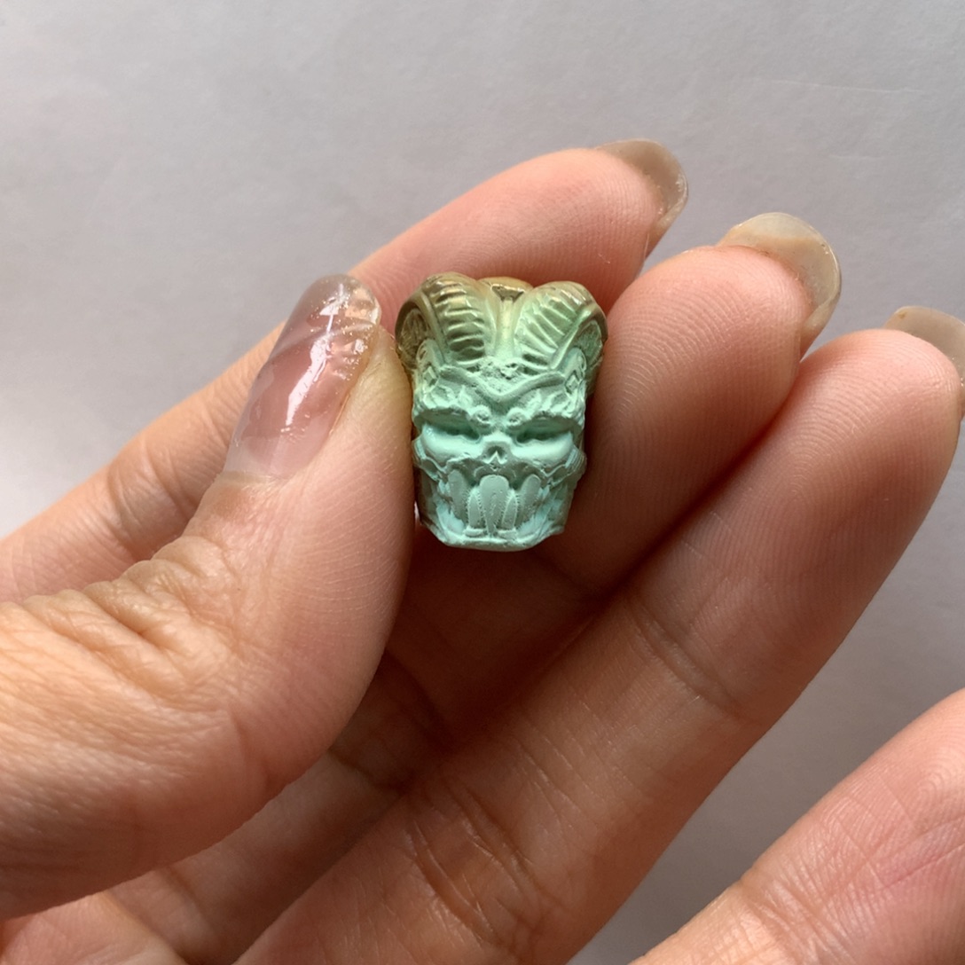 绿松石配饰未镶嵌