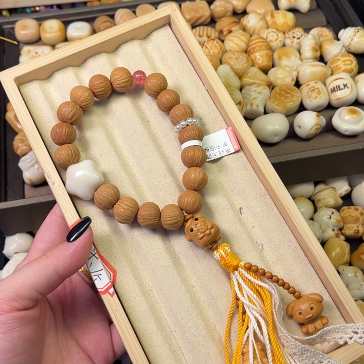 猴头手串手持牙果配饰