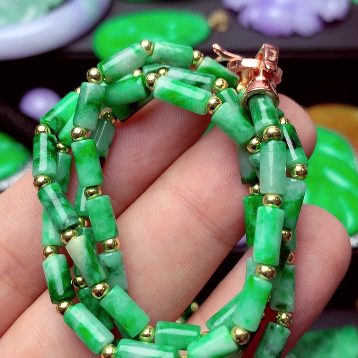 翡翠未镶嵌毛衣链