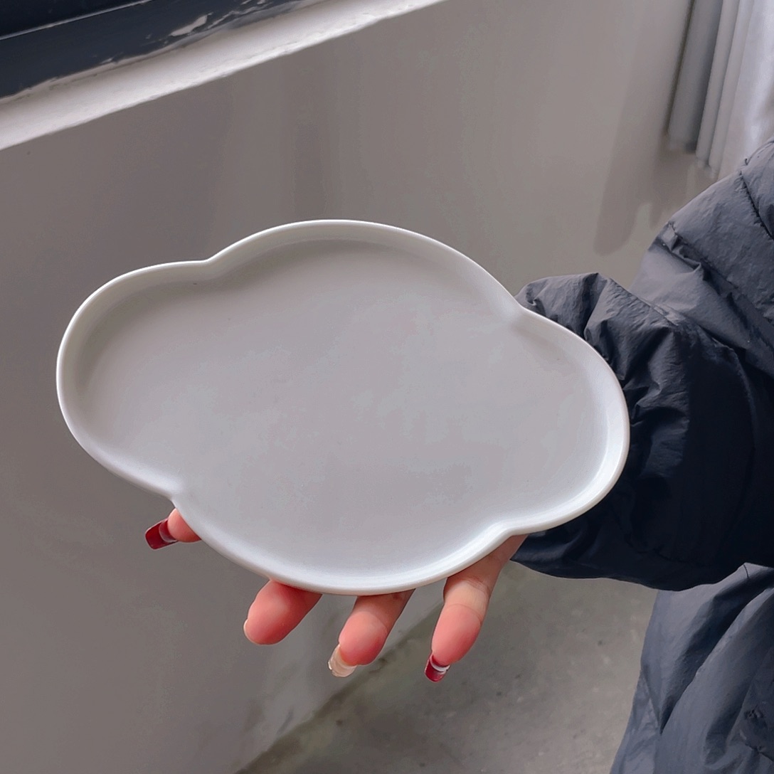 不能自拔……一定不要在你心里了……