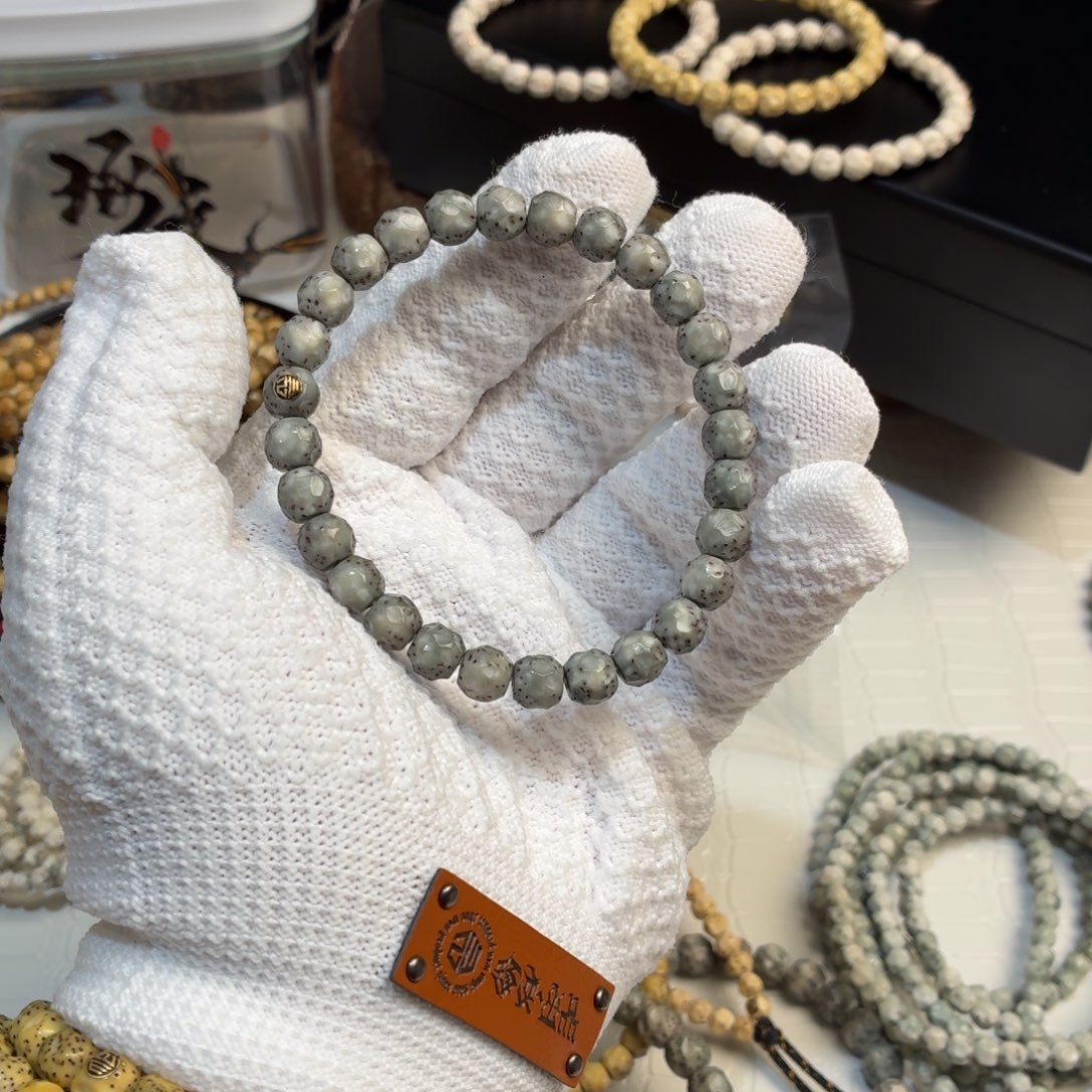 手串星月菩提尺寸7.8