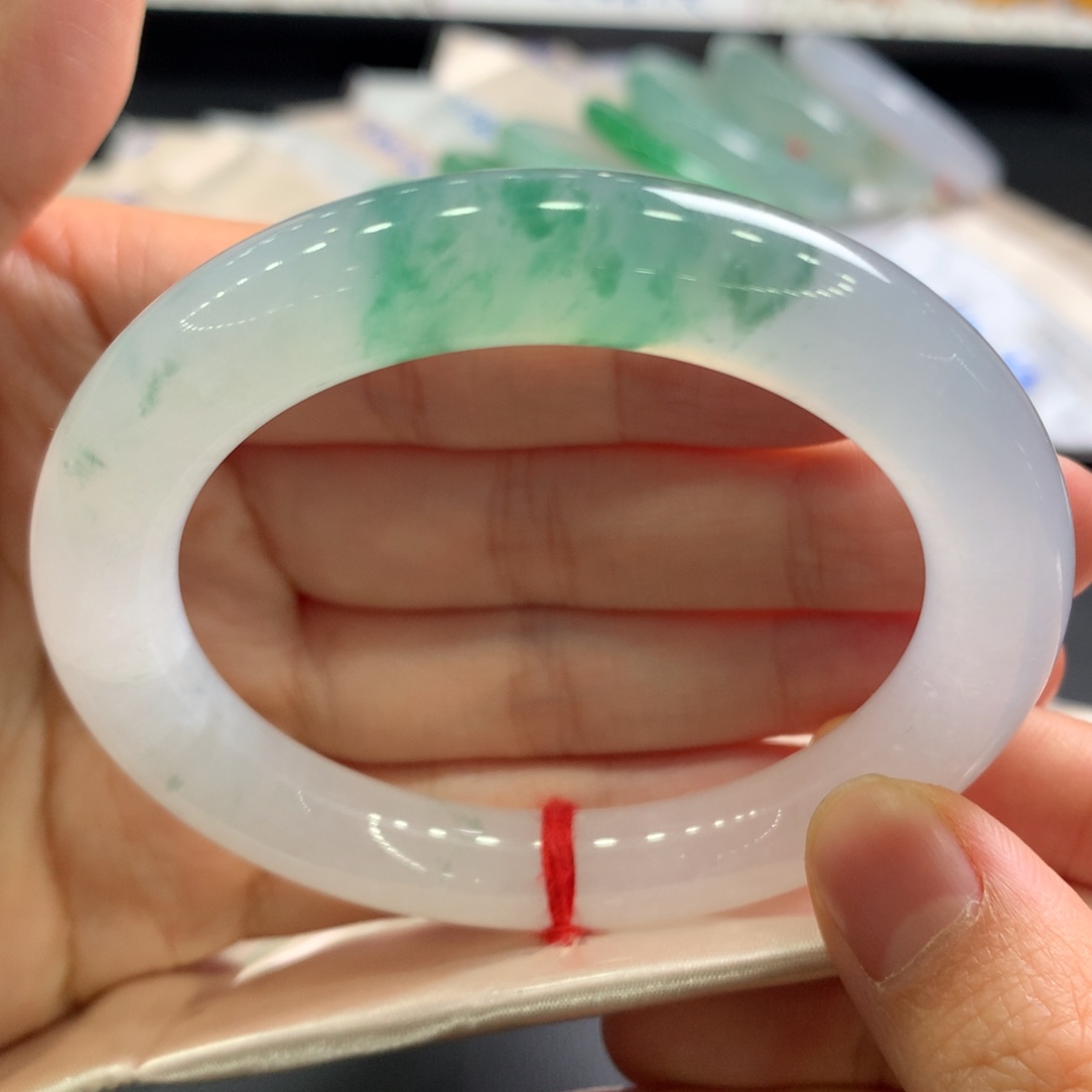 翡翠未镶嵌手镯1号上新捡漏