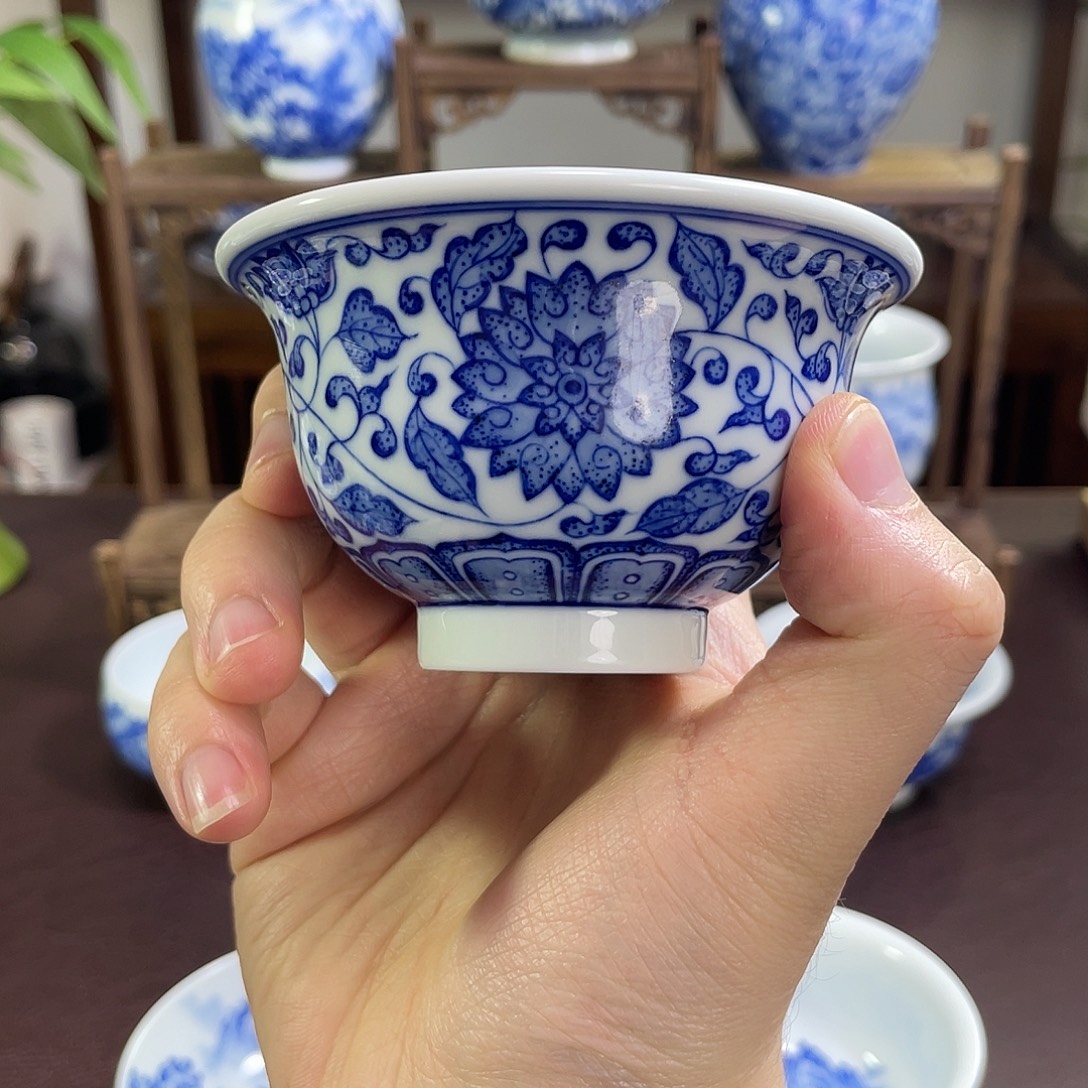 Z***꧂陶纯手工手绘重工缠枝莲