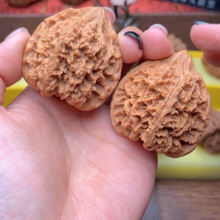 桃核吊坠41.5全品满天星 474