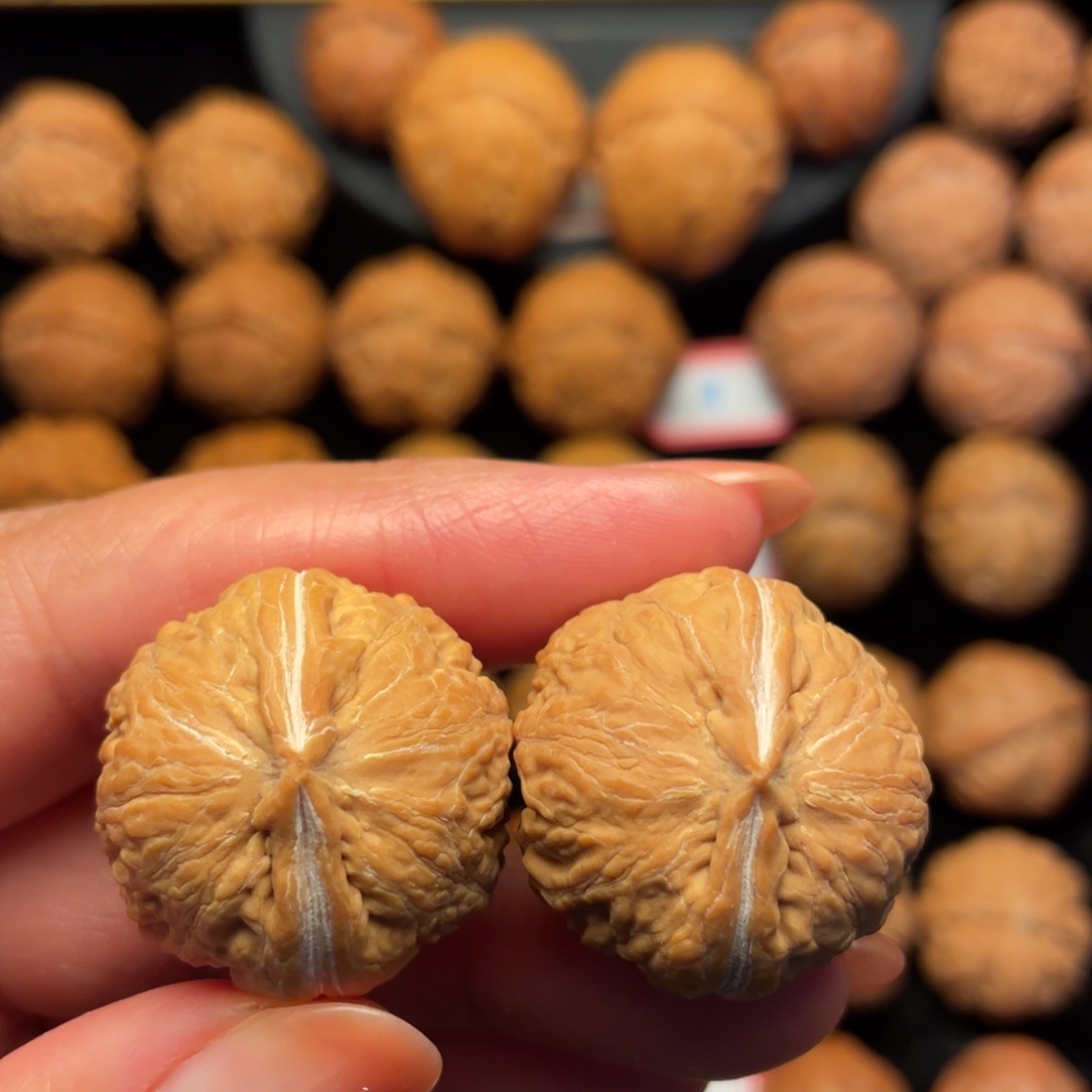 文玩核桃吊坠ooo5