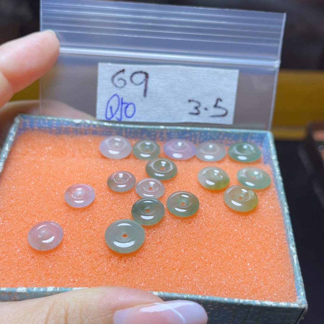 定制翡翠未镶嵌不