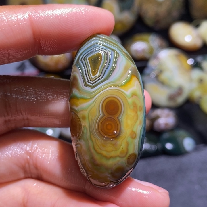 未镶嵌玛瑙/玉髓珠宝奇石