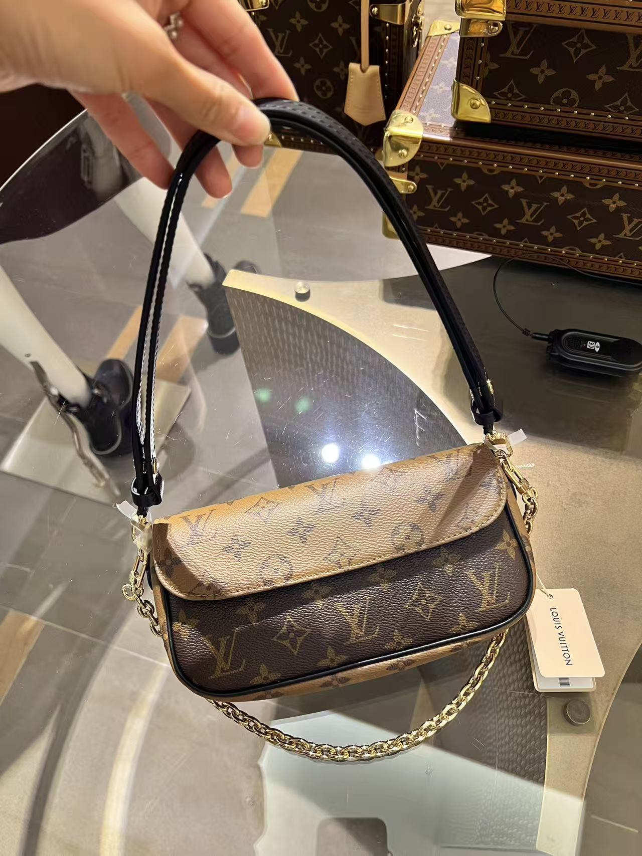 未使用 LouisVuitton/路易威登 lv   ivy老花拼色链条包