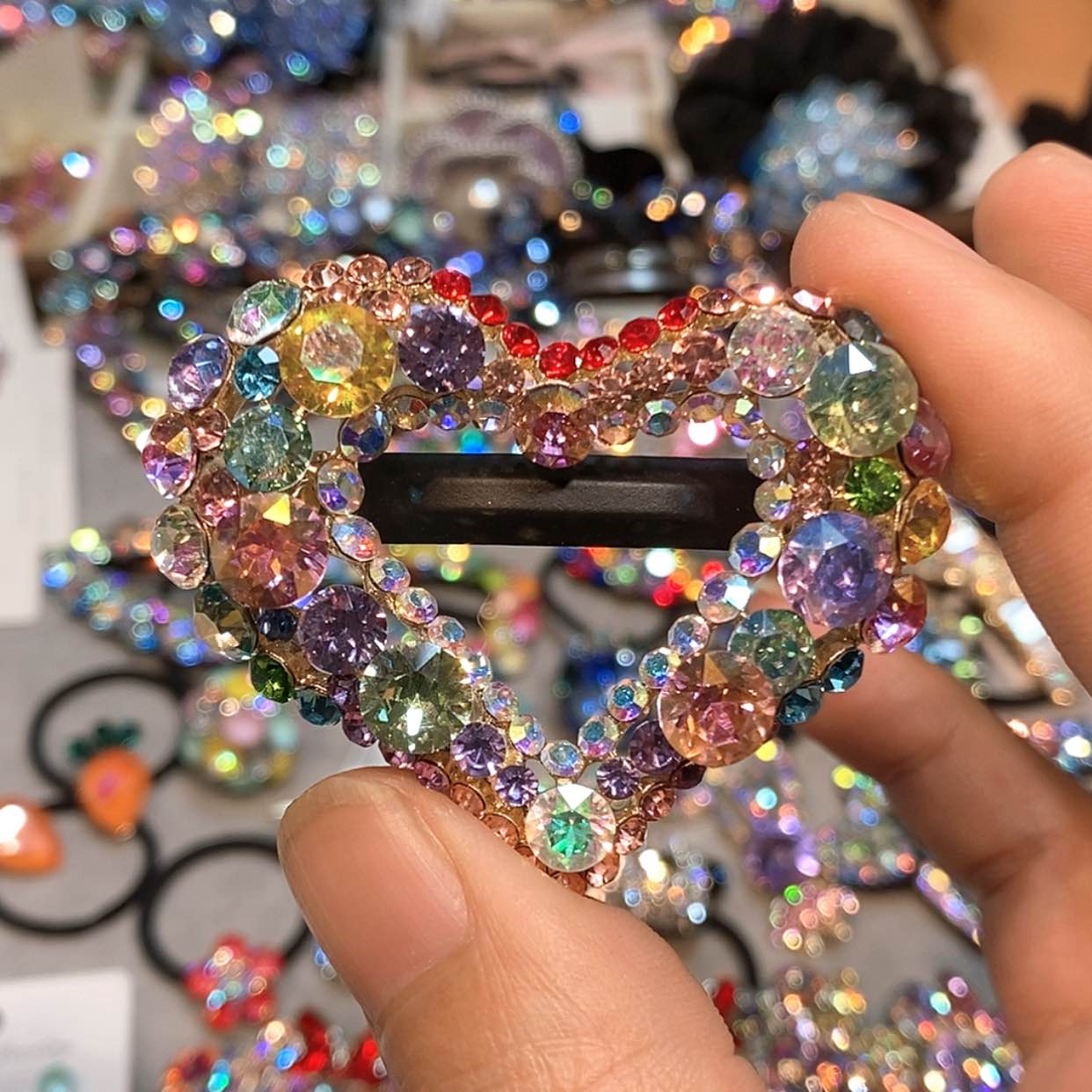 【闪购商品】铁合金皮质