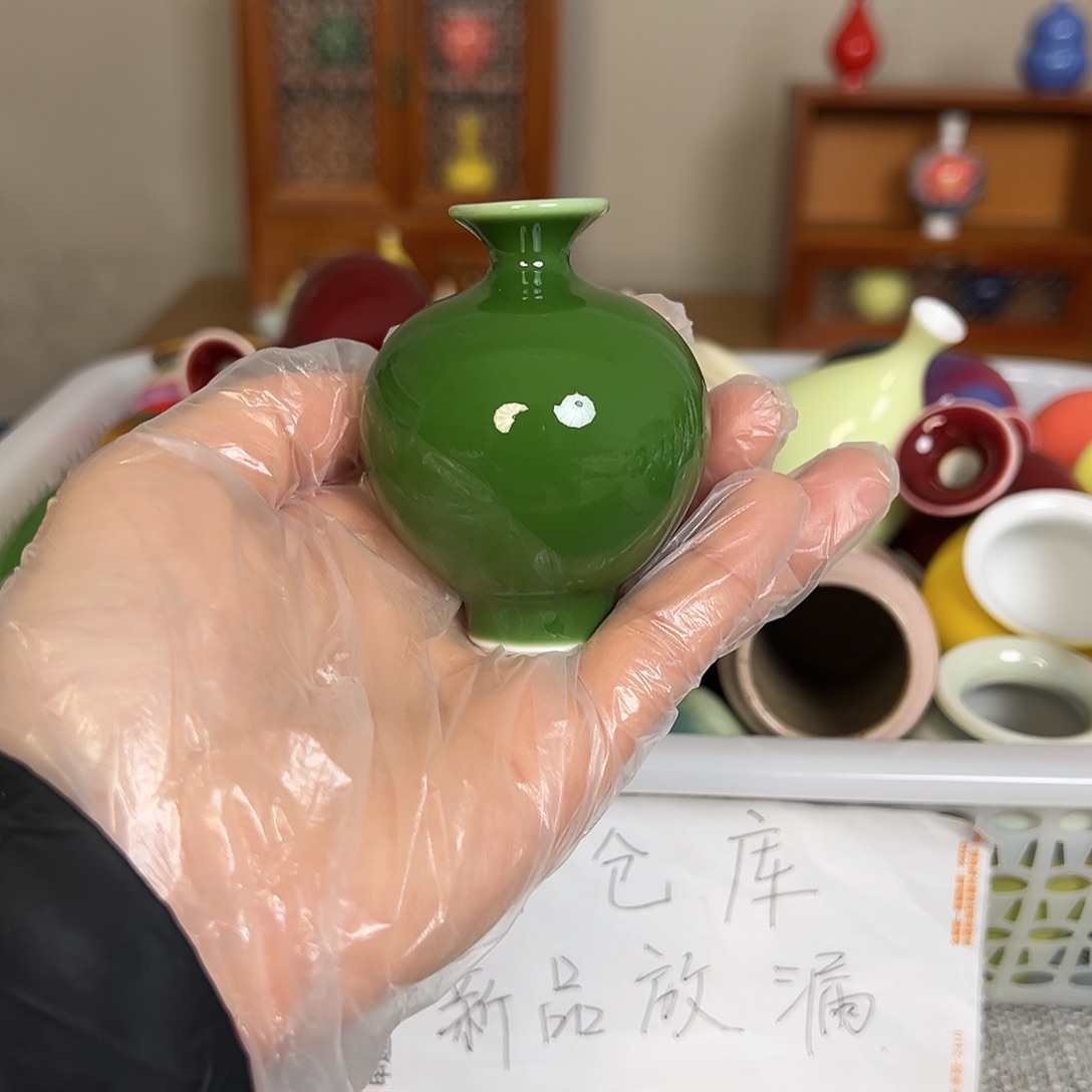 摆件景德镇陶瓷研究所学会