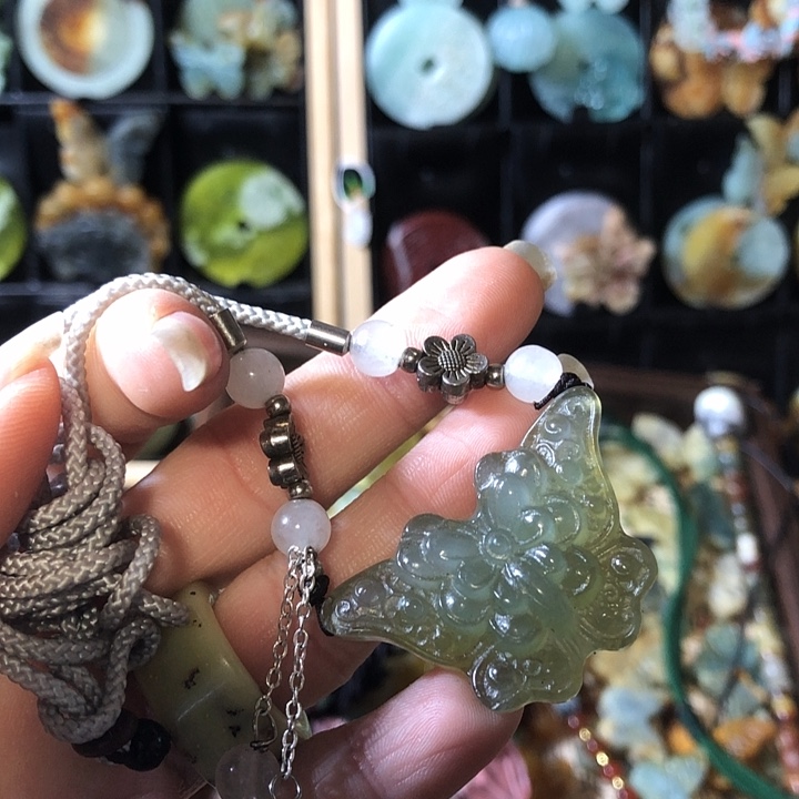 岫玉未镶嵌岫玉挂件