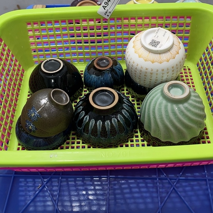 小***众瓷片默认微瑕瓷器、茶具、壶、摆件，介意勿拍