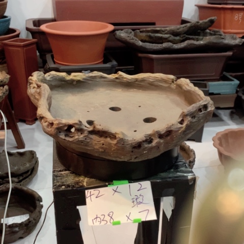 紫砂花盆微瑕处理的异型盆