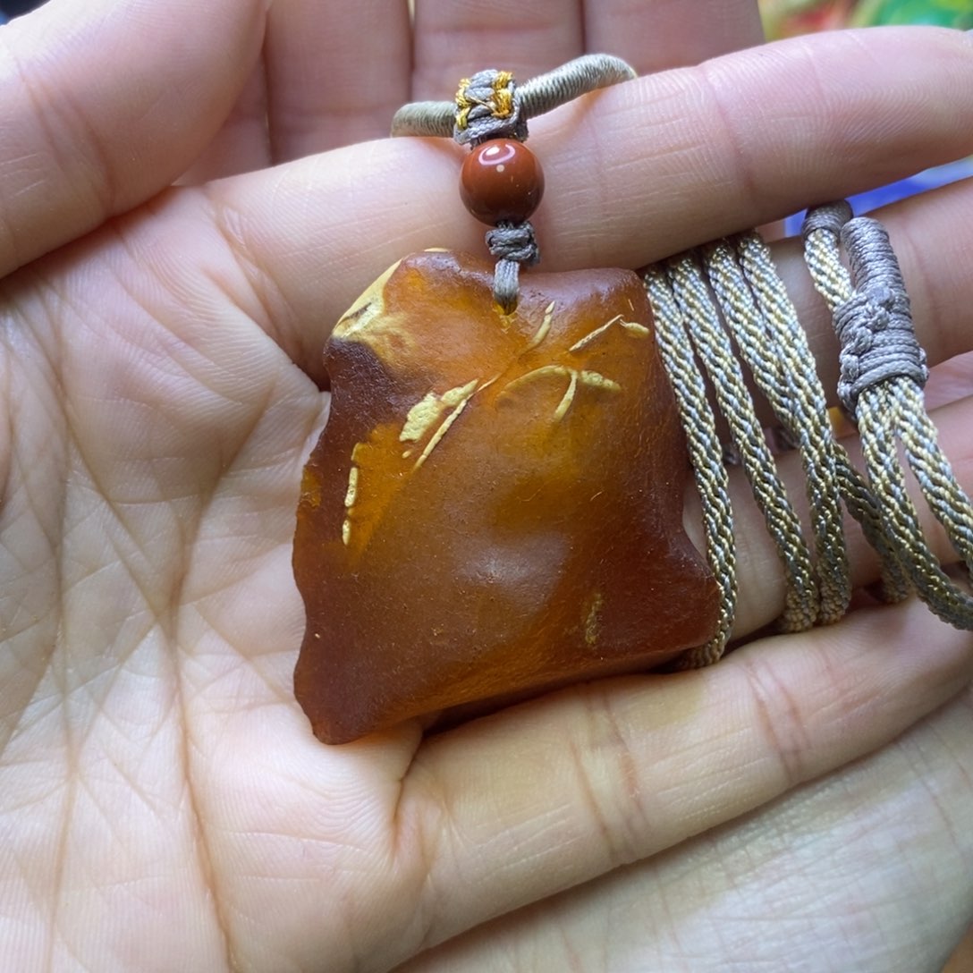 定制琥珀未镶嵌吴