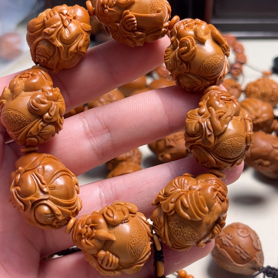 橄榄核吊坠X整身财神