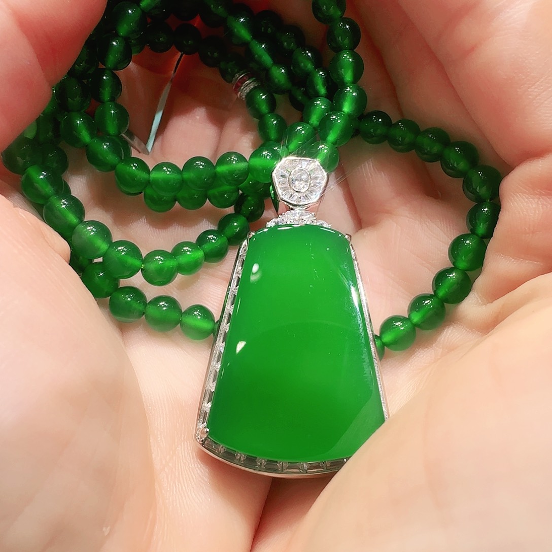 玛瑙/玉髓未镶嵌吊坠