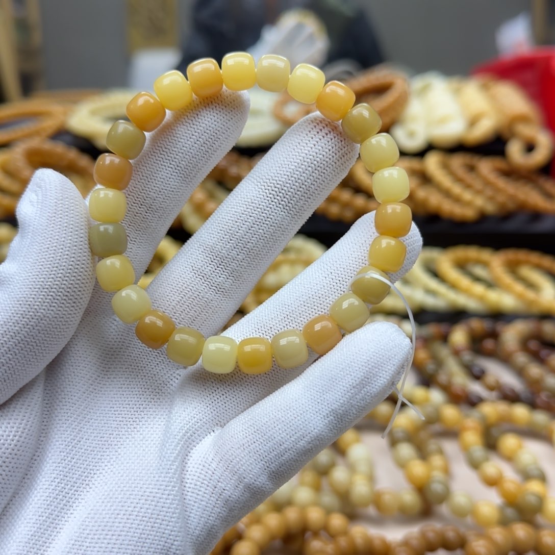 手串菩提根/象牙果8.9 5年 精工