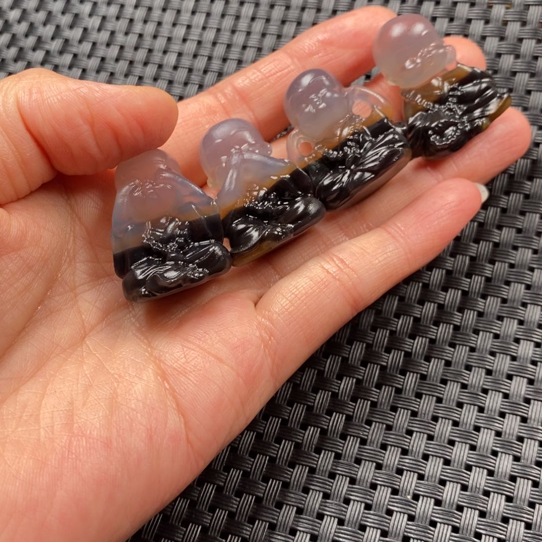 玛瑙/玉髓挂件未镶嵌百***过