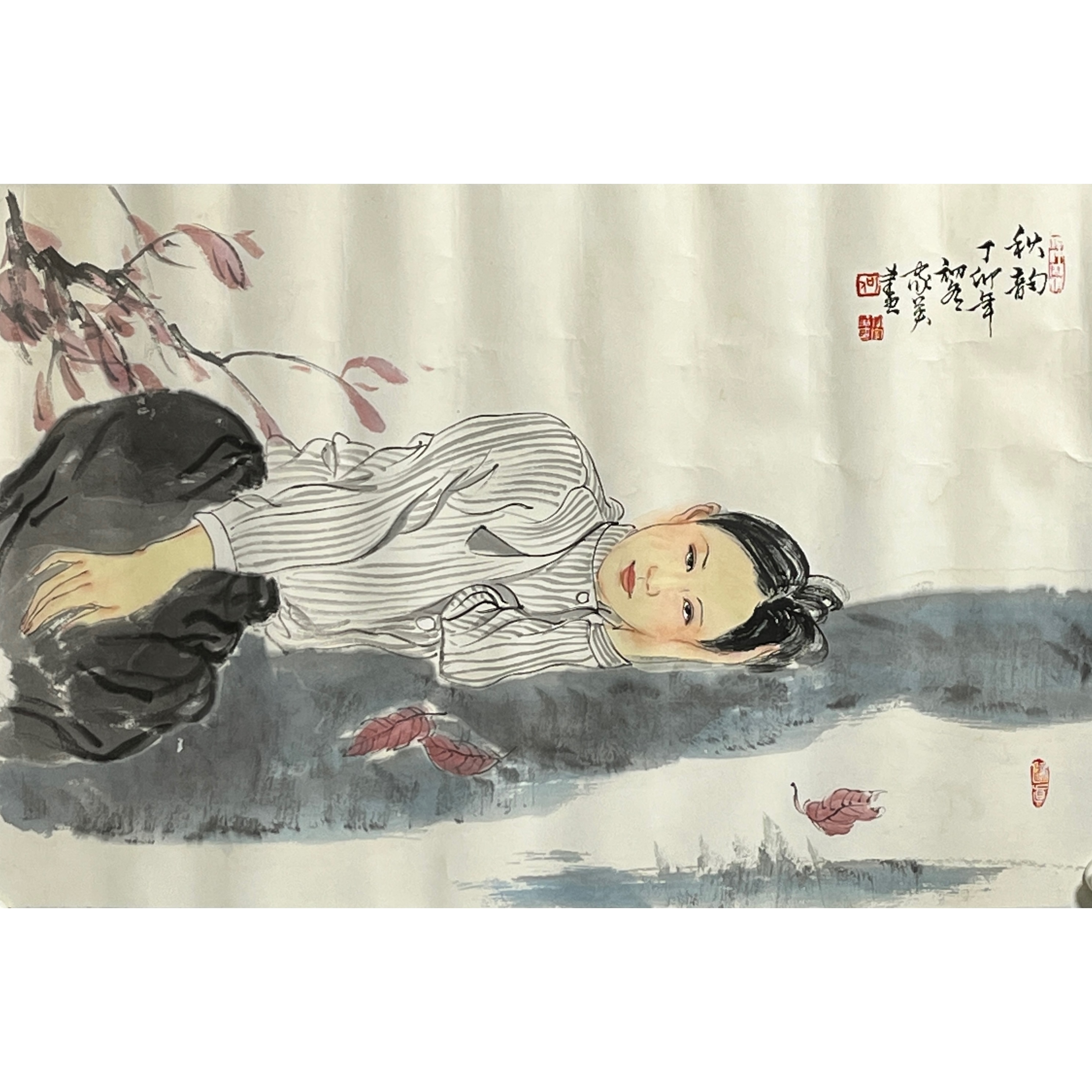 lot 2068 何家英《美人图》68cm*45cm