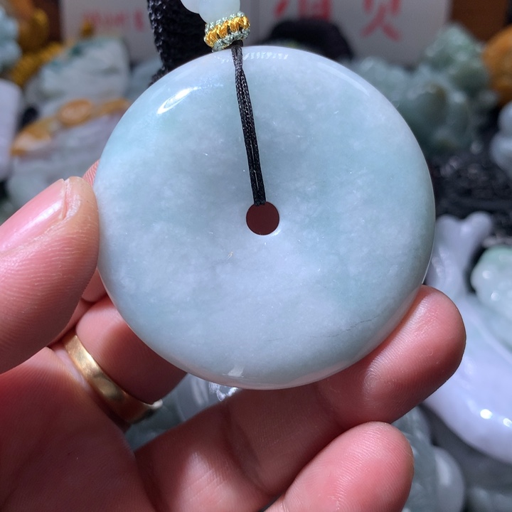 翡翠未镶嵌颈饰保真天然a货翡翠