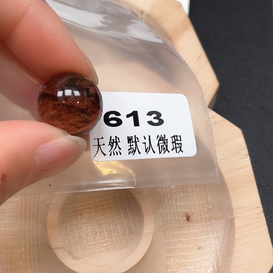 是***光未镶嵌吊坠(不含链)水晶