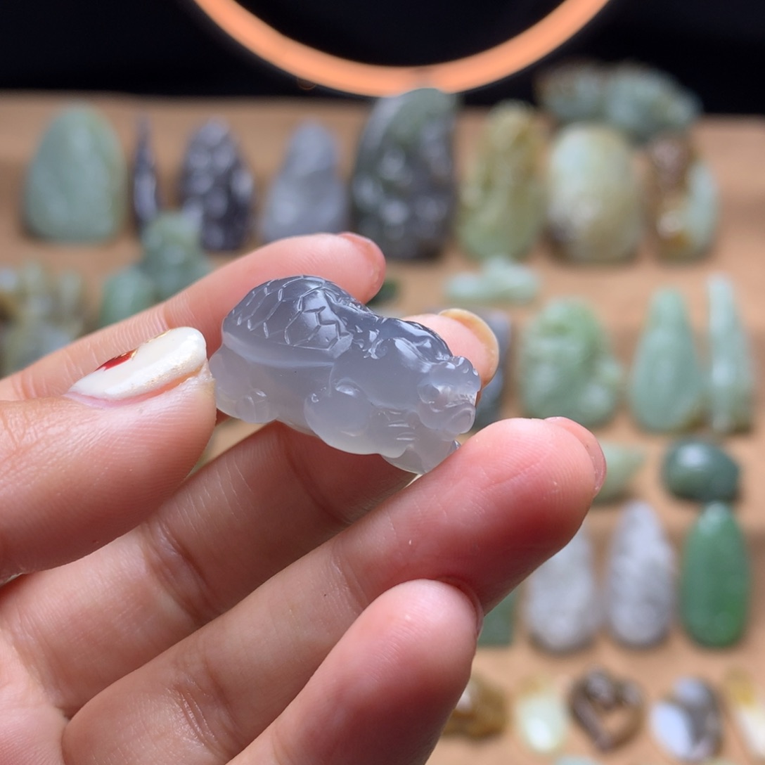 和田玉挂件未镶嵌