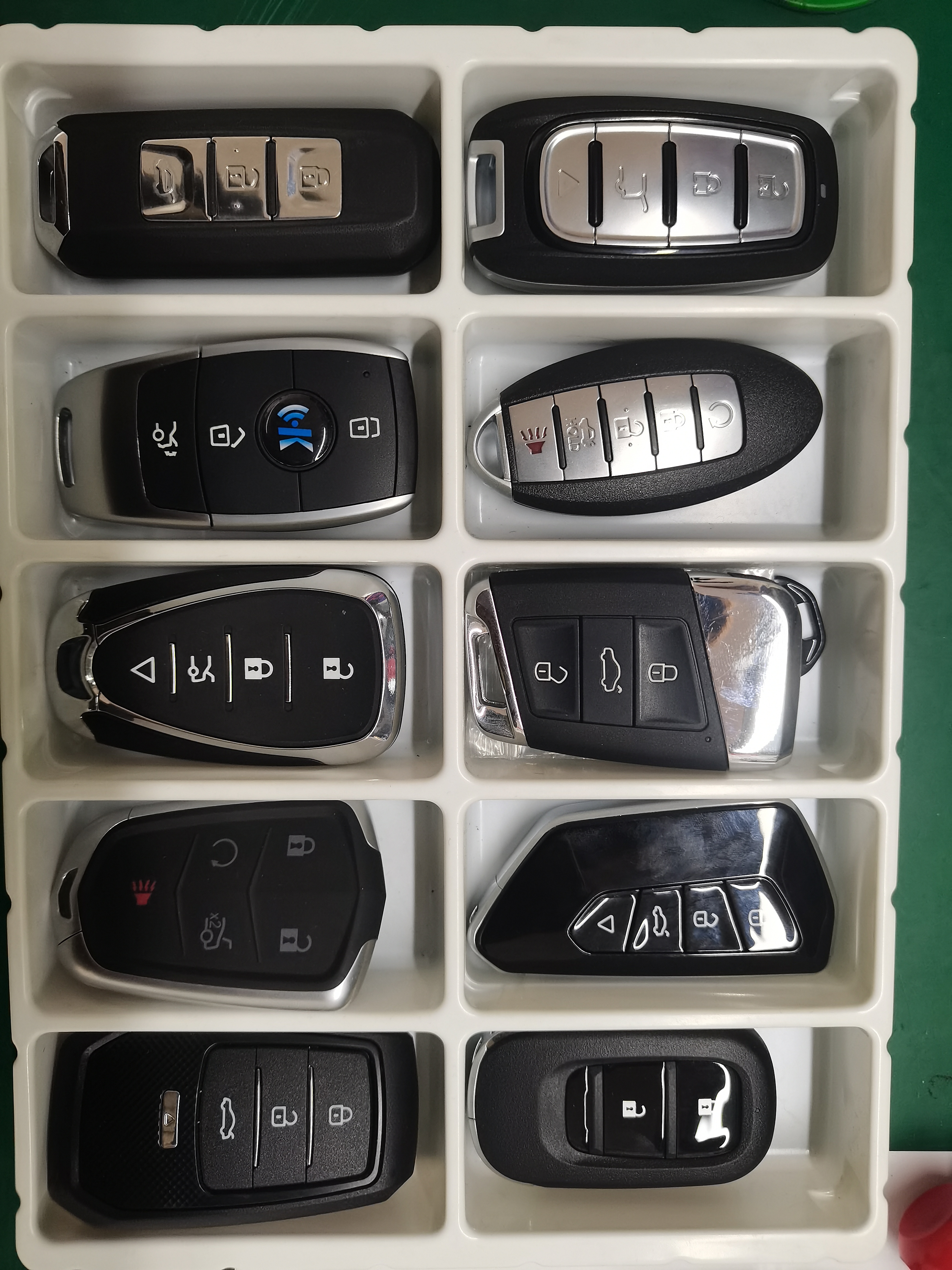 原车一键启动，无钥匙进入的，智能钥匙