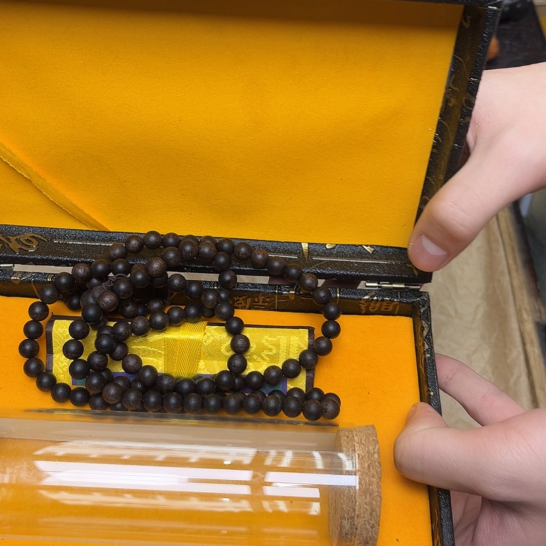 大叶紫檀（黑酸枝木类）