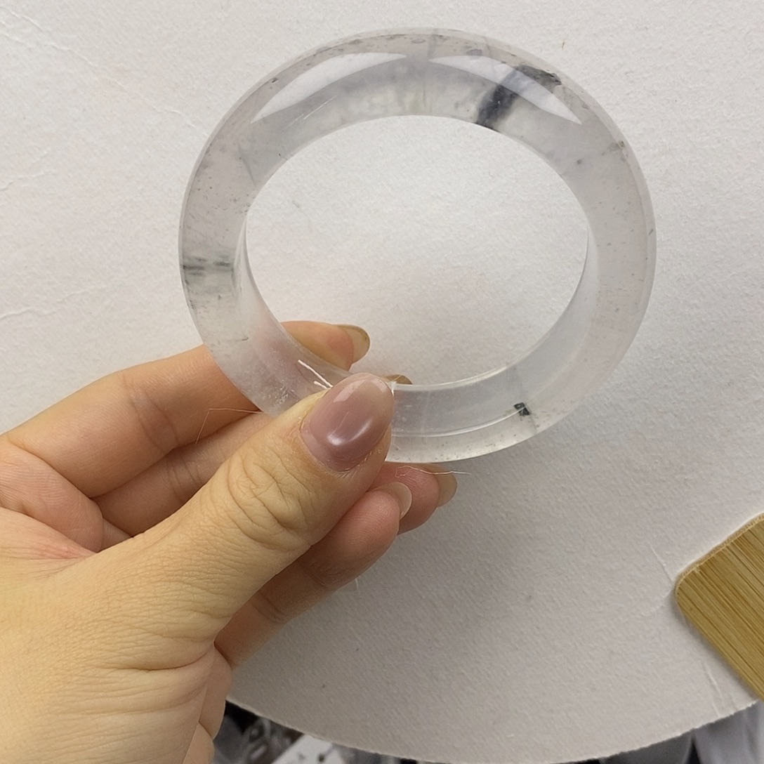 石英质玉未镶嵌手镯57.8白冰乌鸡棉