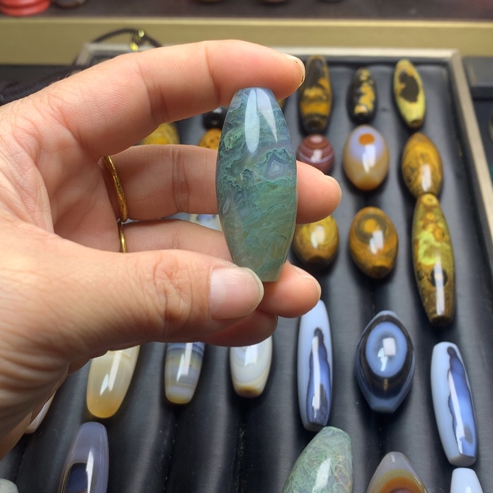 m***i玛瑙/玉髓未镶嵌颈饰吊坠