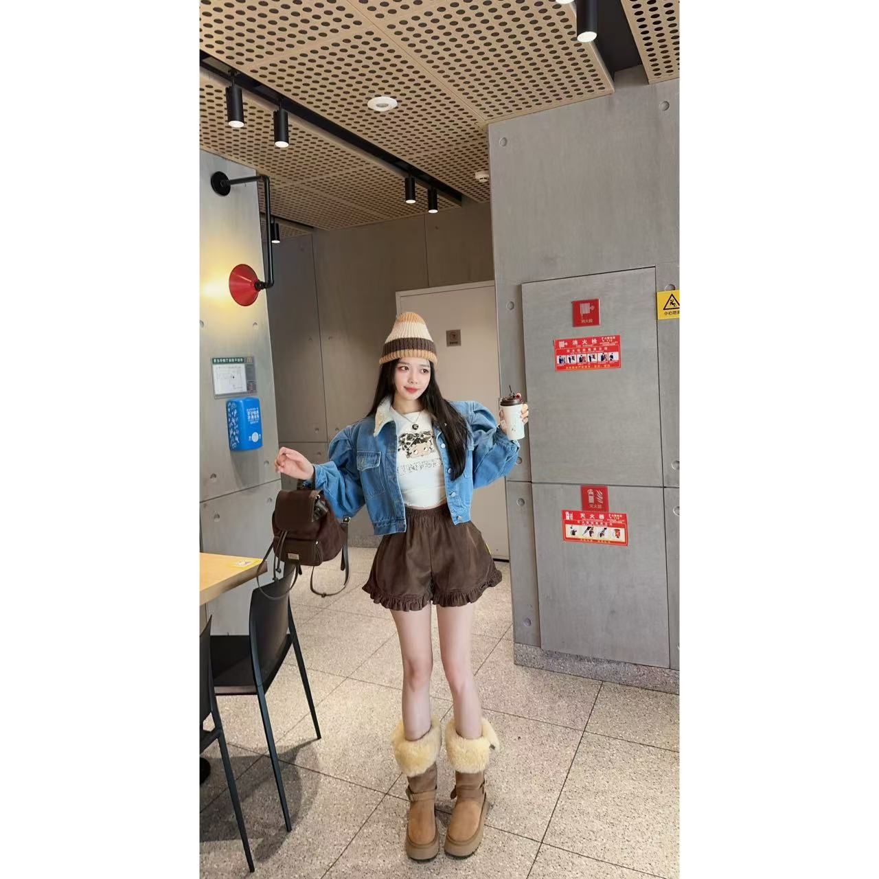 【TX】定制泡泡袖牛仔内里加绒外套/棕色灯芯绒荷叶边短裤