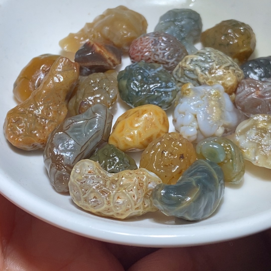 玛瑙/玉髓未镶嵌珠宝半成品