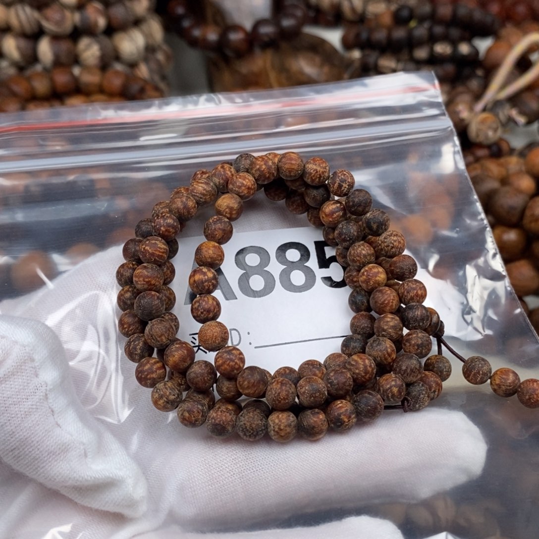 贡木4**7885爆龙0.6多圈