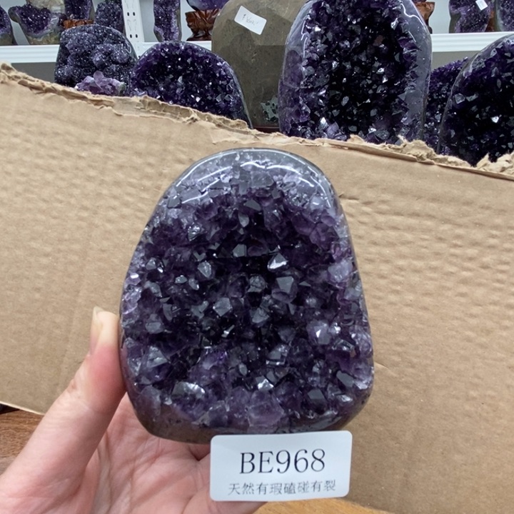 紫晶大型摆件（非配饰）未镶嵌
