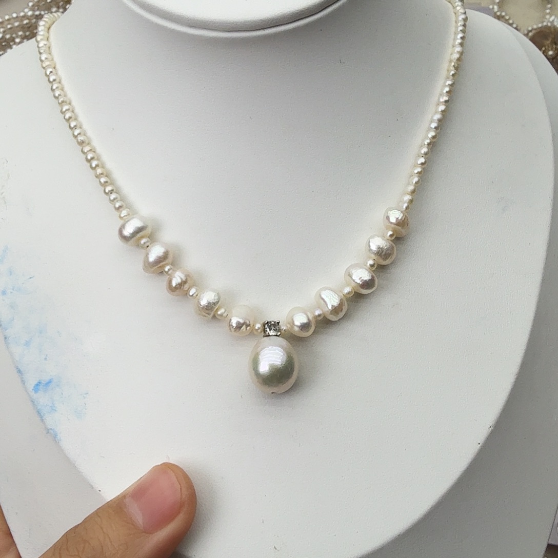 未镶嵌颈饰淡水珍珠