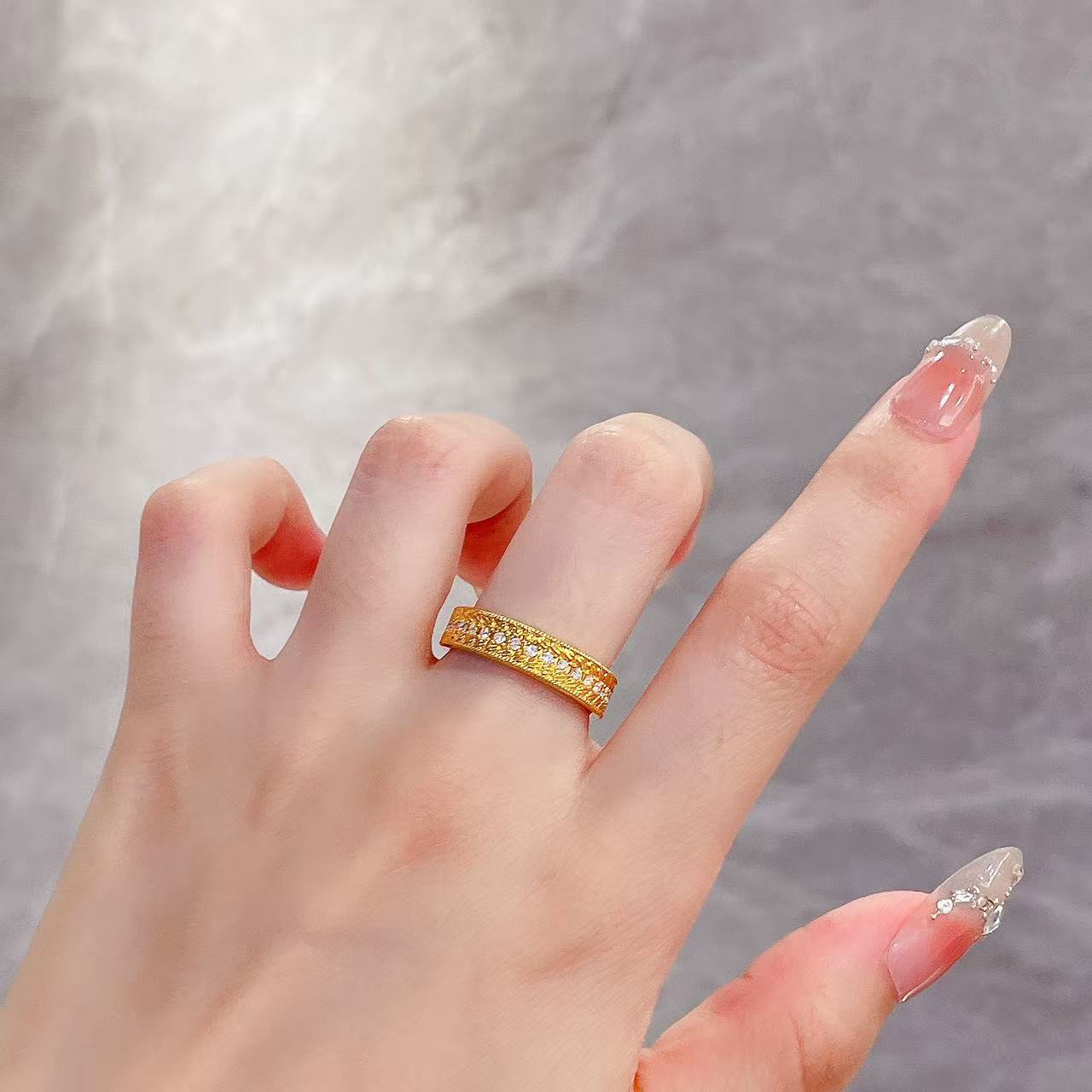 足金999 黄金首饰 5D镶嵌莫桑编号088戒指 气质时尚简约