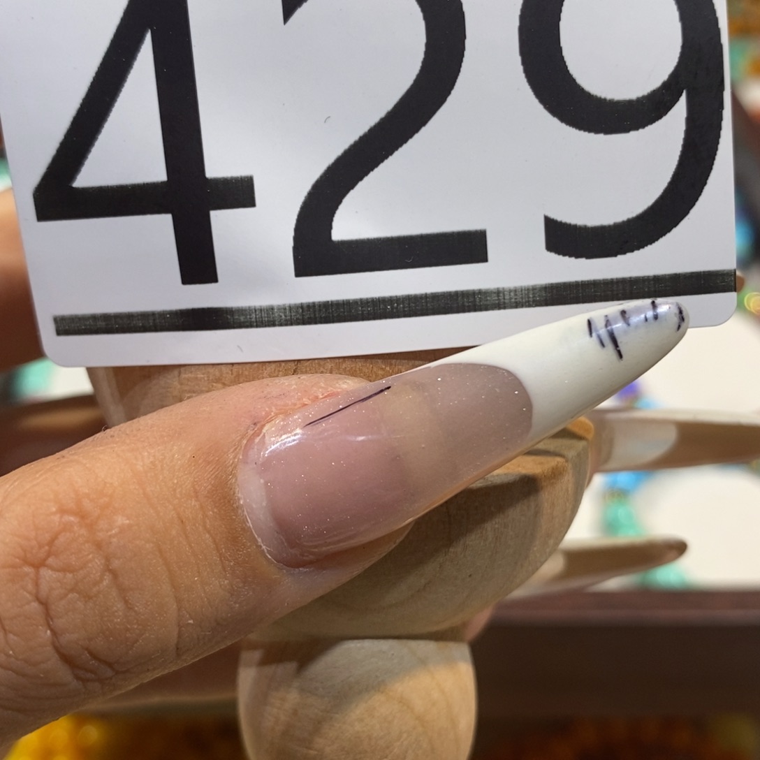 凤***开香榧木圆珠圆雕手工串429