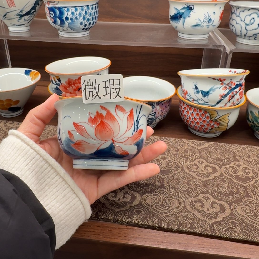 釉下手绘茶具微瑕