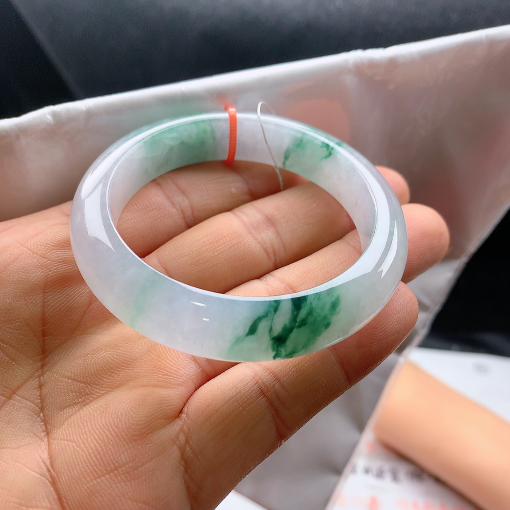 53圈缅甸天然A货翡翠手镯冰胶起光飘花