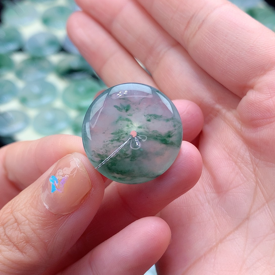 翡翠颈饰未镶嵌尺寸22.6/5.7