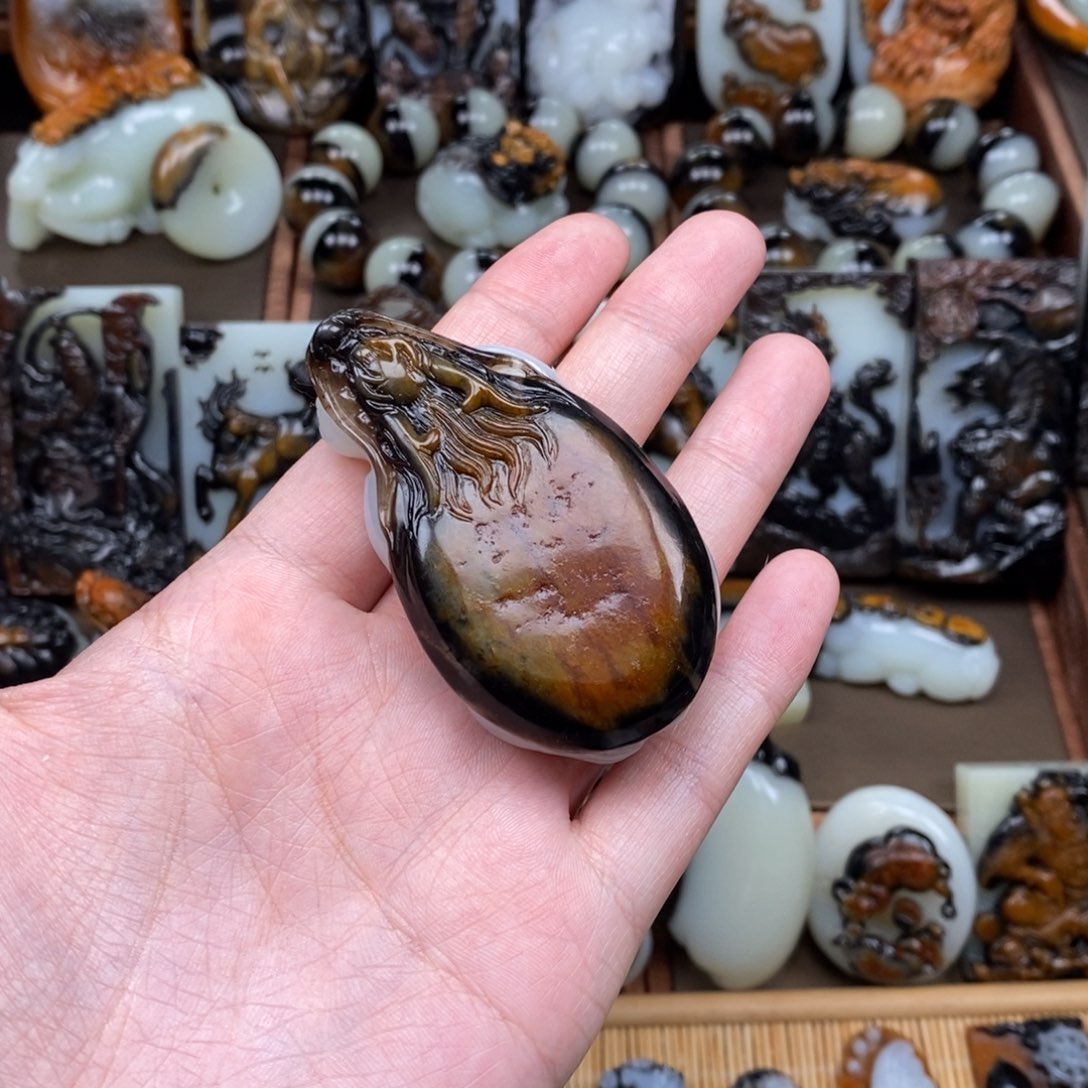 颈饰未镶嵌和田玉K****H