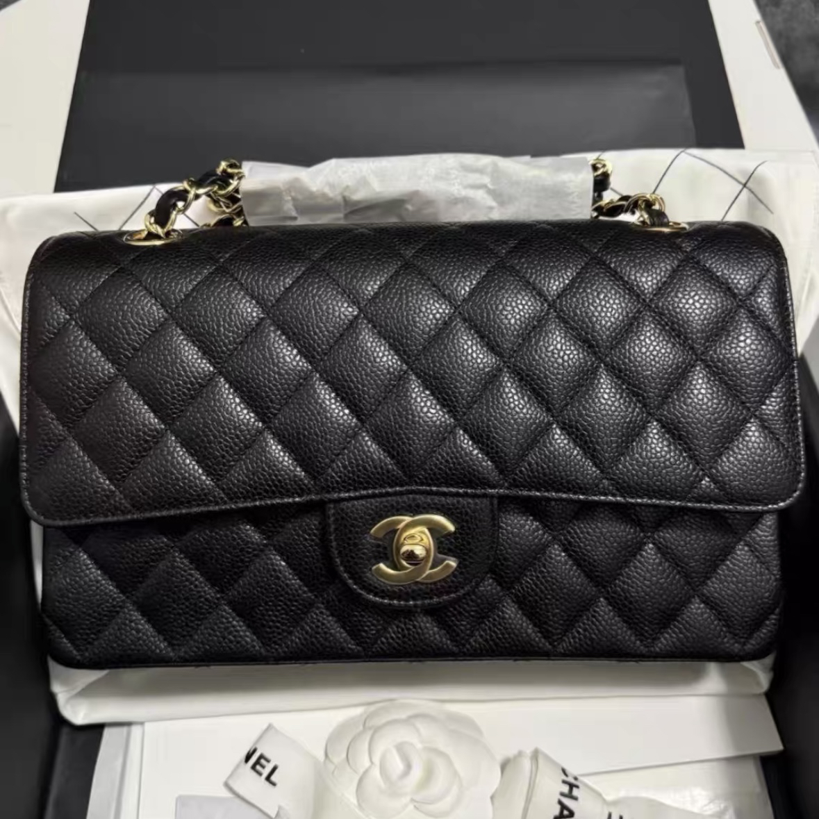 未使用 Chanel/香奈儿 黑金CF中号 荔枝牛 芯片款 经典口盖包