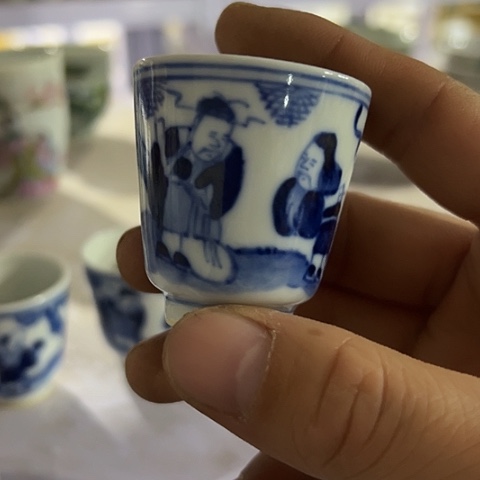 这两家银行也就没有在一季度出现