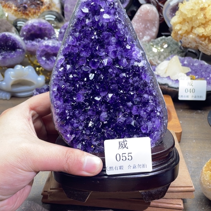 未镶嵌水晶珠宝半成品