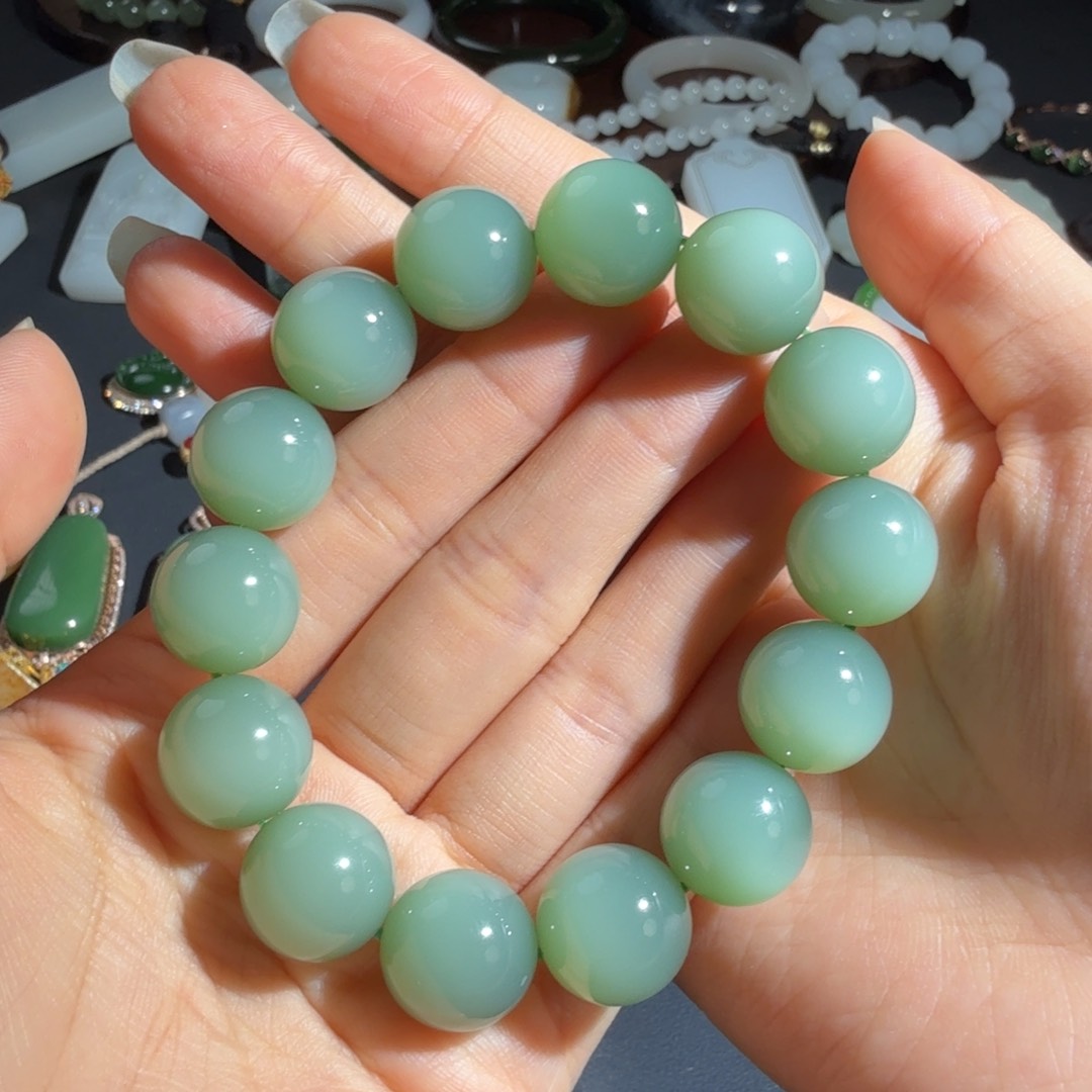 手链未镶嵌和田玉哦*