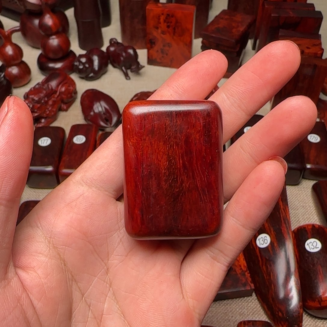 檀香紫檀（小叶紫檀）