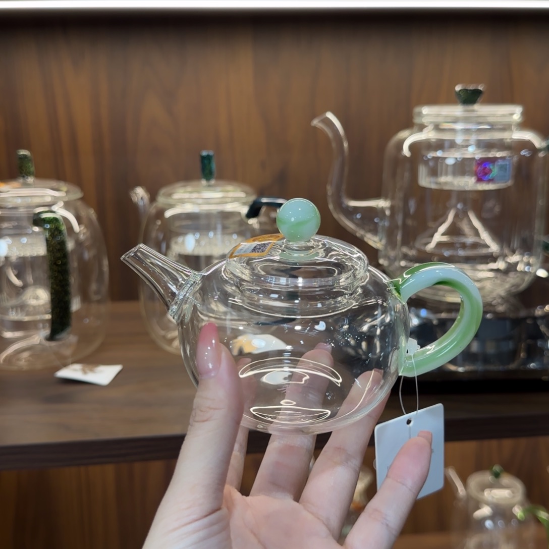 禾器简逸壶翠漪色。。。